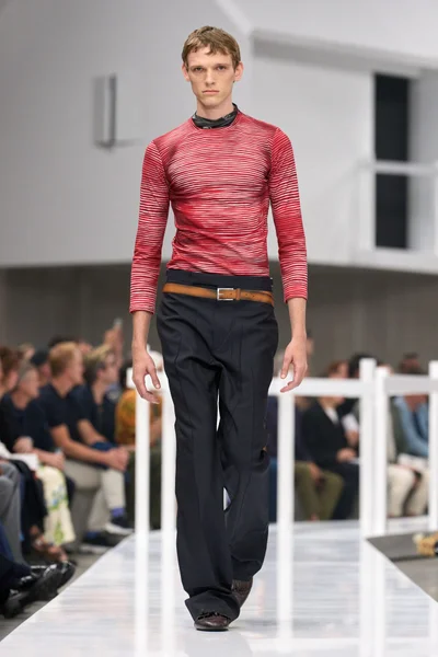 Look 26